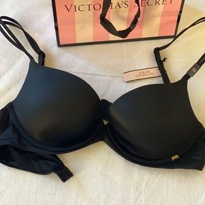 Victoria secret very sexy new bra